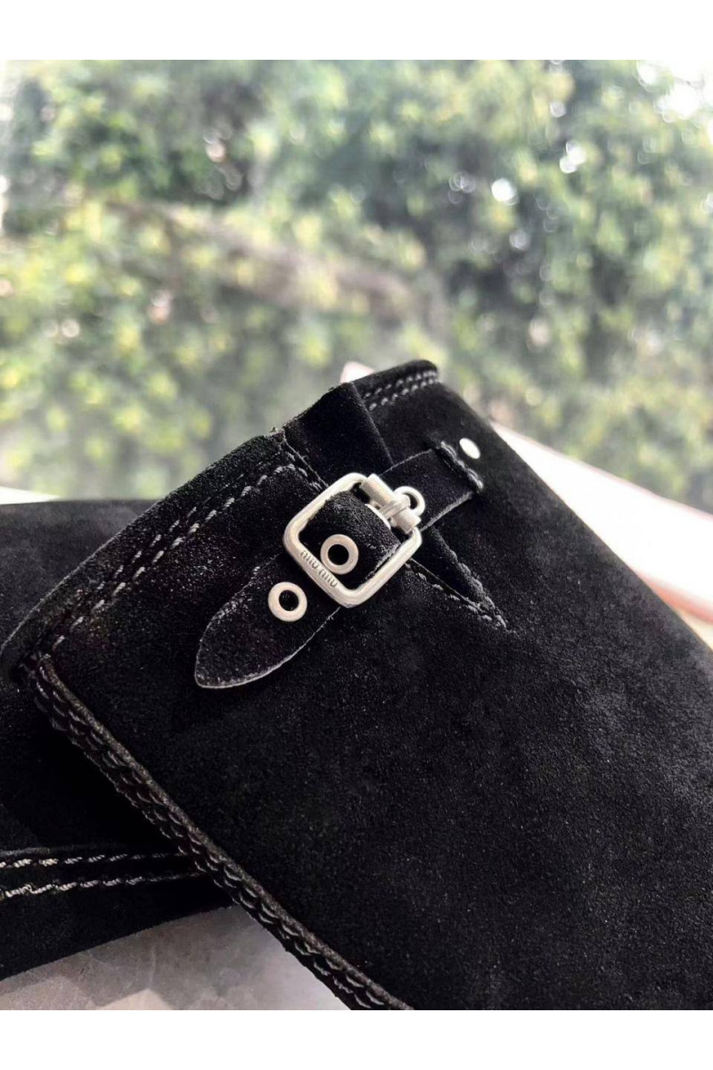 MIU MIU Женские замшевые сапоги Ankle Premium