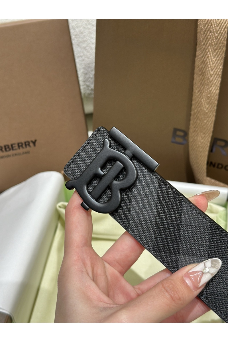 Burberry Кожаный ремень Check TB premium