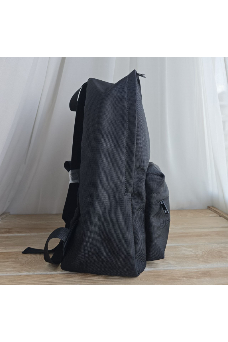 Alexander Wang  Чёрный текстильный рюкзак 41x32 см