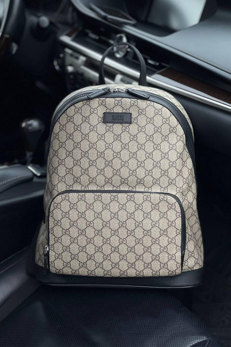 Gucci Кожаный рюкзак GG Supreme 31.5x41x14.5 см