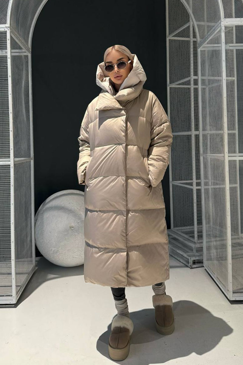 Max Mara Женский бежевый пуховик Max Mara