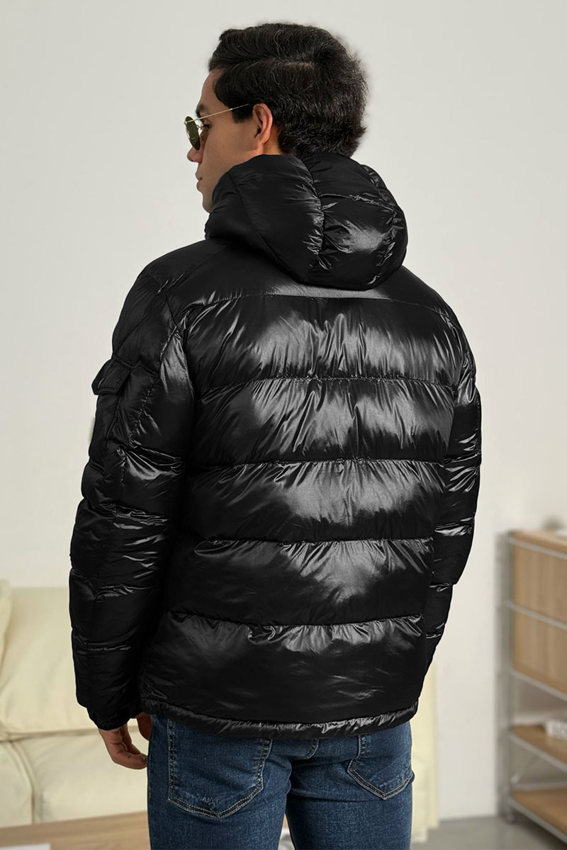 Moncler Чёрный пуховик Maya logo-patch