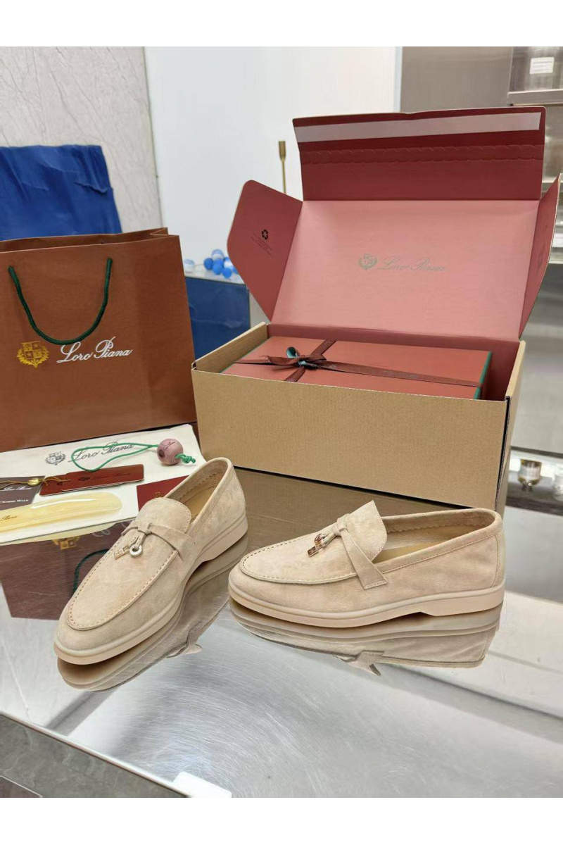 Loro Piana Женские замшевые лоферы Summer Charms Walk premium