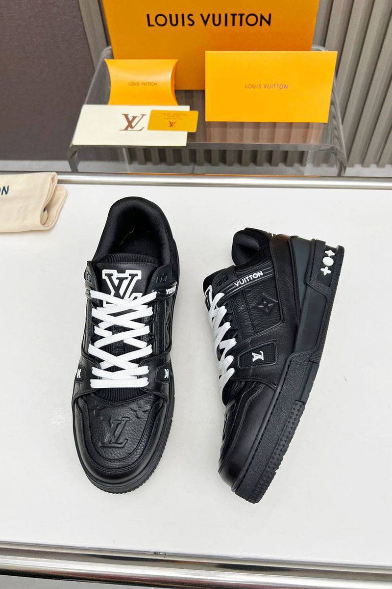 Lоuis Vuittоn Кожаные кроссовки Trainer Monogram - Black