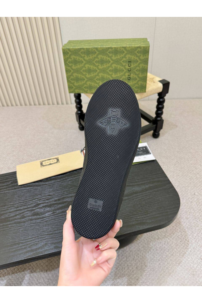 Gucci Кожаные кроссовки GG Screener - Black