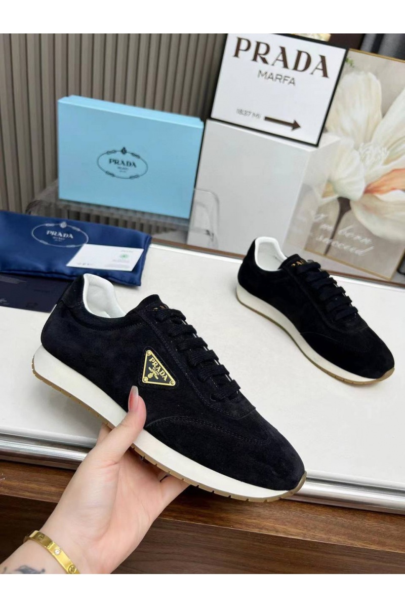 Prada Женские замшевые кроссовки Premium - Black