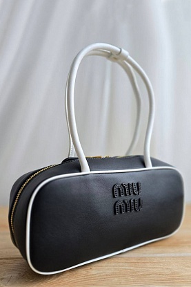 Кожаная сумка тоут Beau 29x14 см - Black