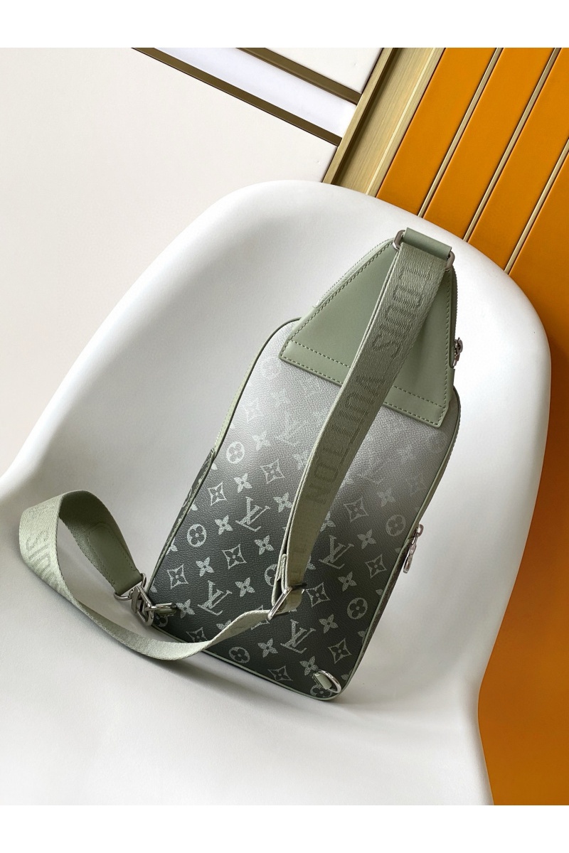 Lоuis Vuittоn Кожаная сумка Avenue Sling Premium 31x20x10 см