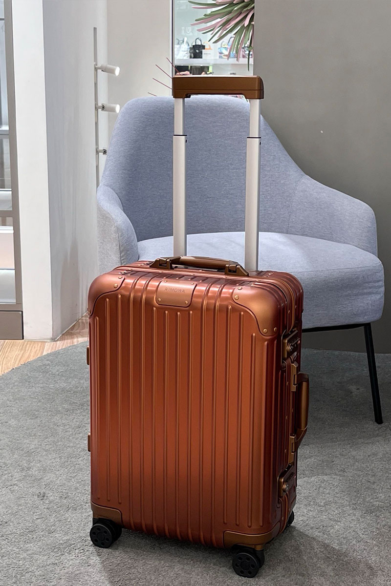 Rimowa Чемодан Aluminum S Premium 54x36x23 см