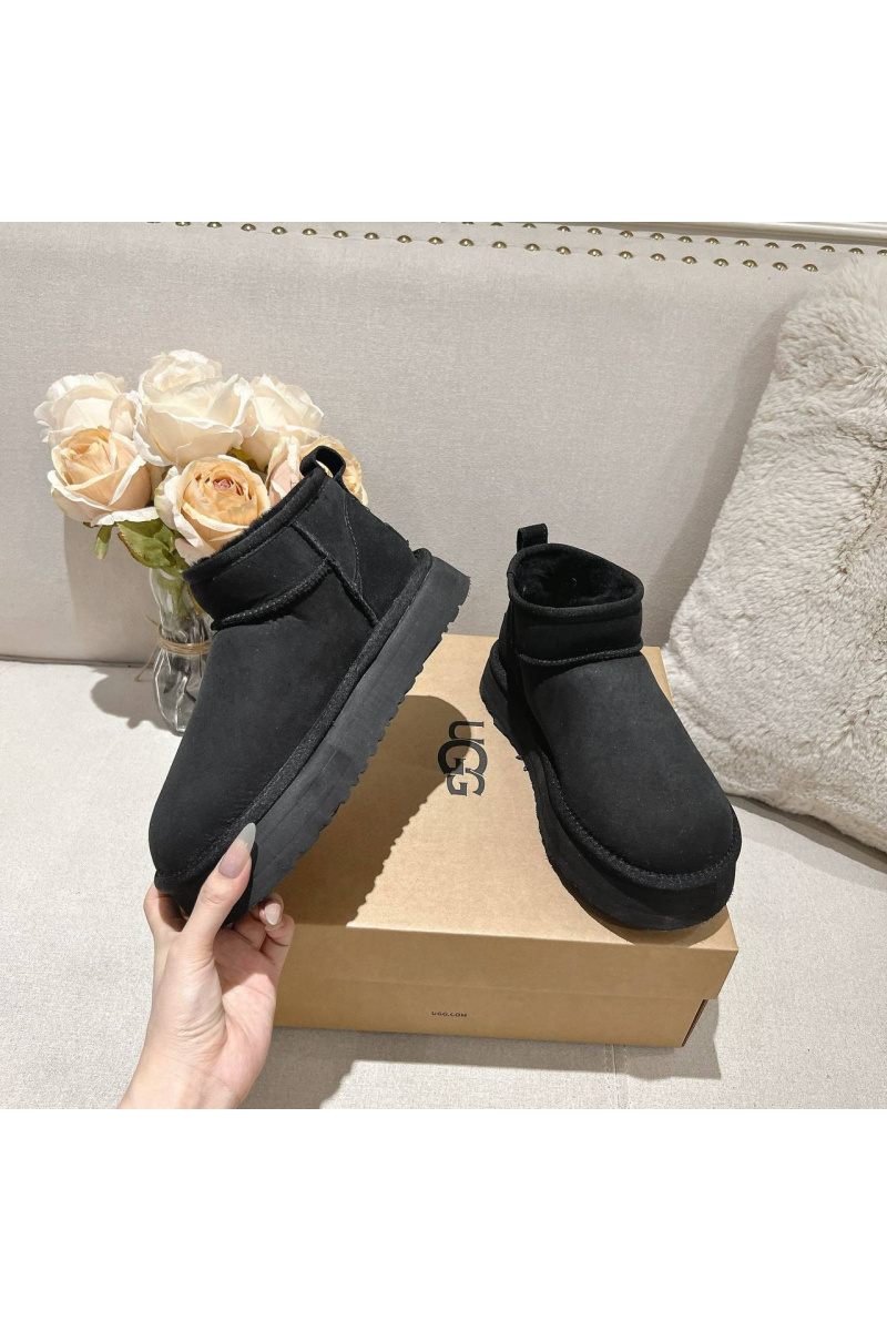 UGG Женские ботинки Classic Ultra Mini Platform - Black