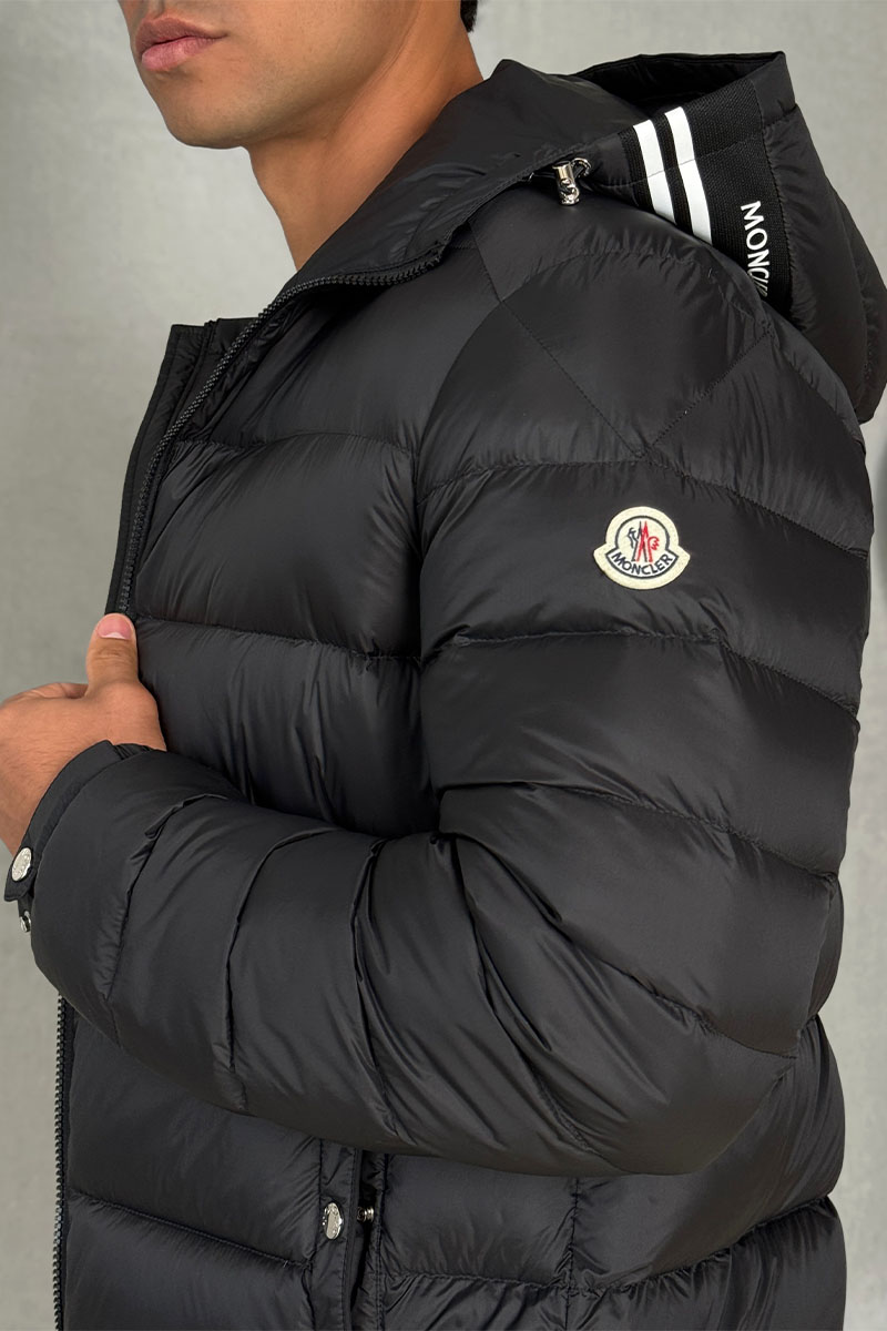 Moncler Мужской пуховик logo-patch - Black