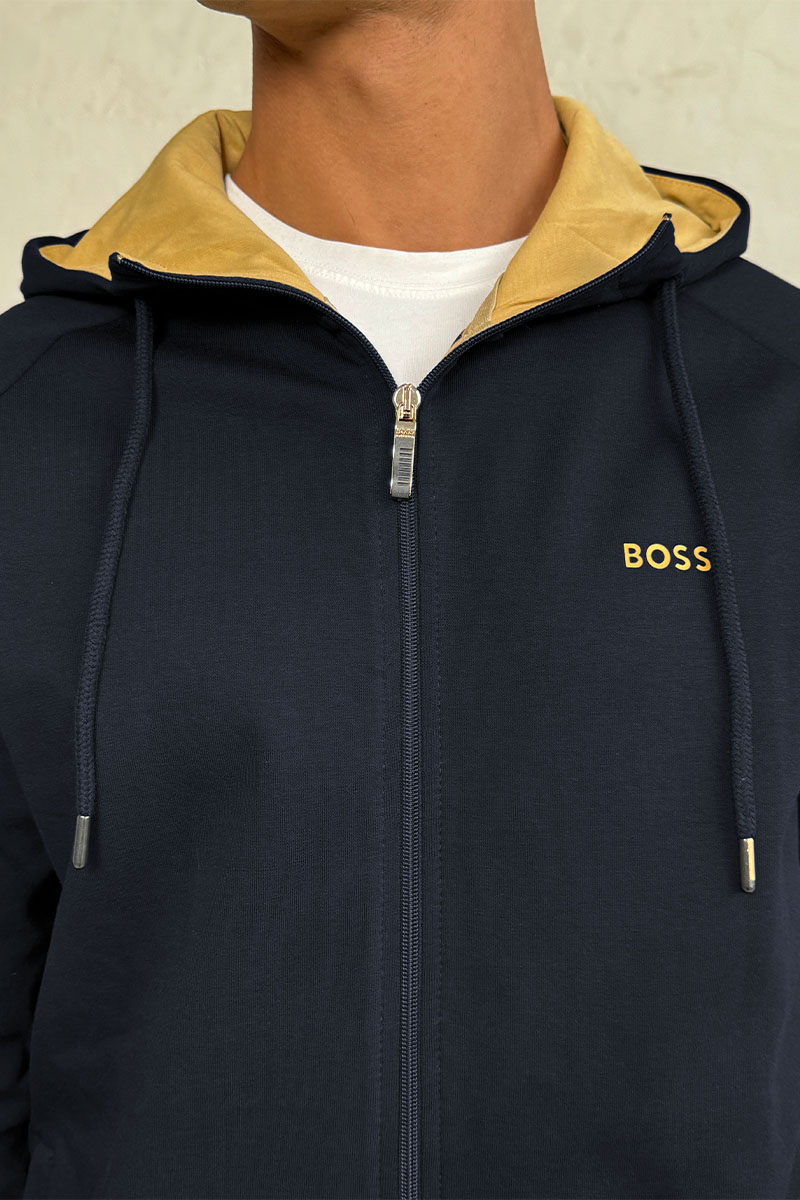 Hugо Воss Мужской тёмно-синий костюм