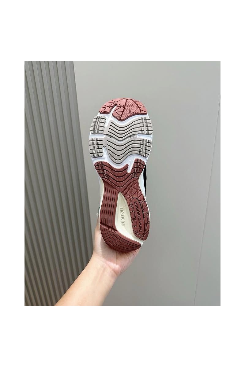 Sneakers Женские кроссовки Loro Piana 990 v6 Premium