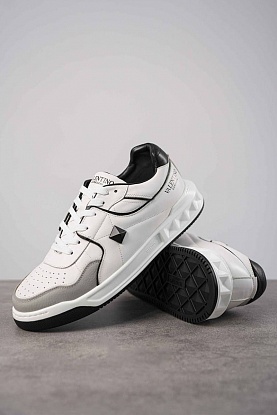 Мужские кроссовки One Stud