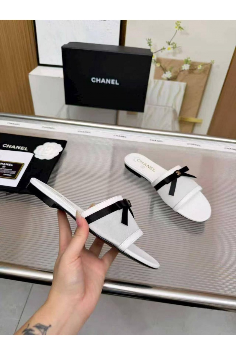 Chаnеl Женские кожаные шлёпанцы premium