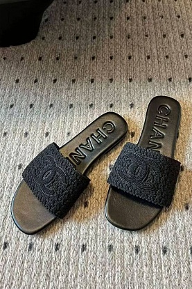 Женские шлёпанцы Premium - Black