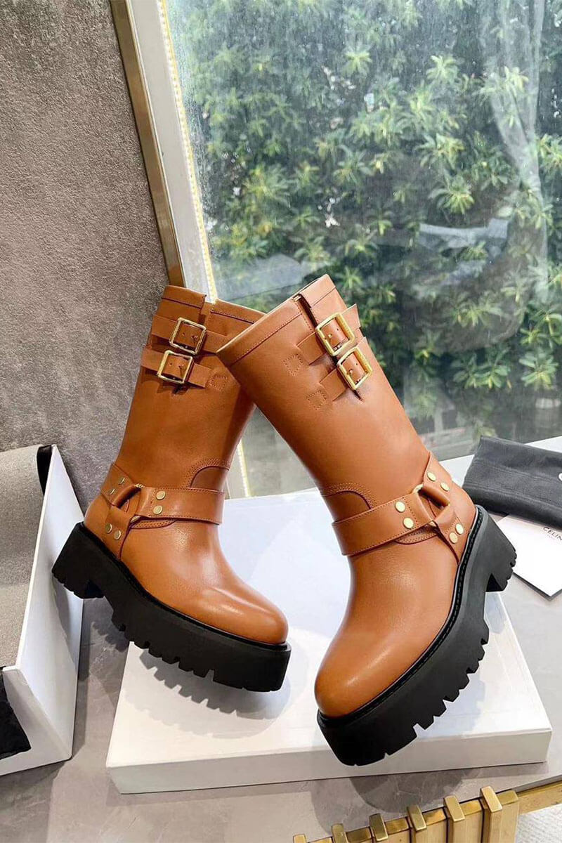 Celine Женские сапоги из кожи 