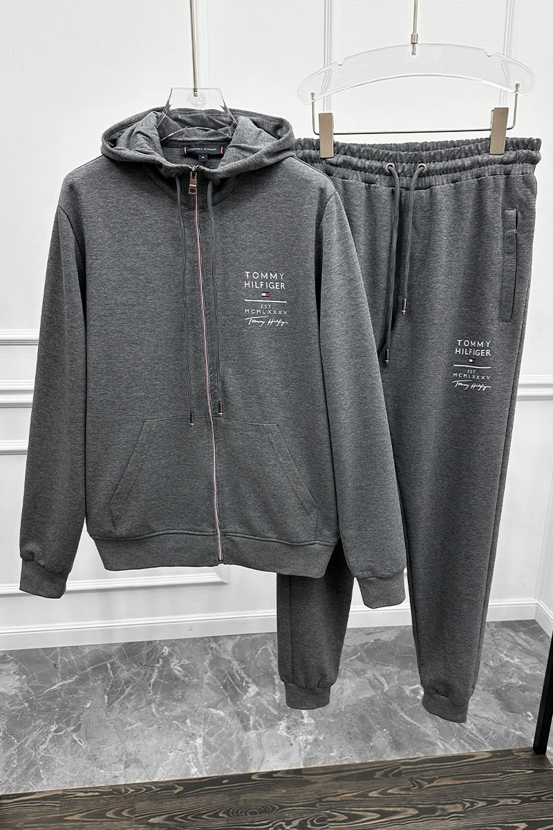 Tommy Hilfiger Спортивный костюм серого цвета