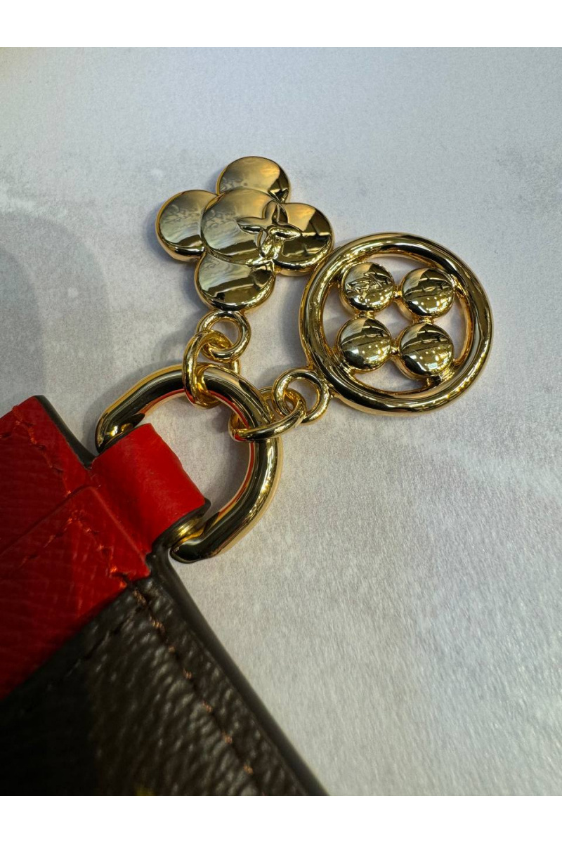 Lоuis Vuittоn Кожаный кардхолдер Charms Vivienne Premium 7.3x0.3x10.2 см