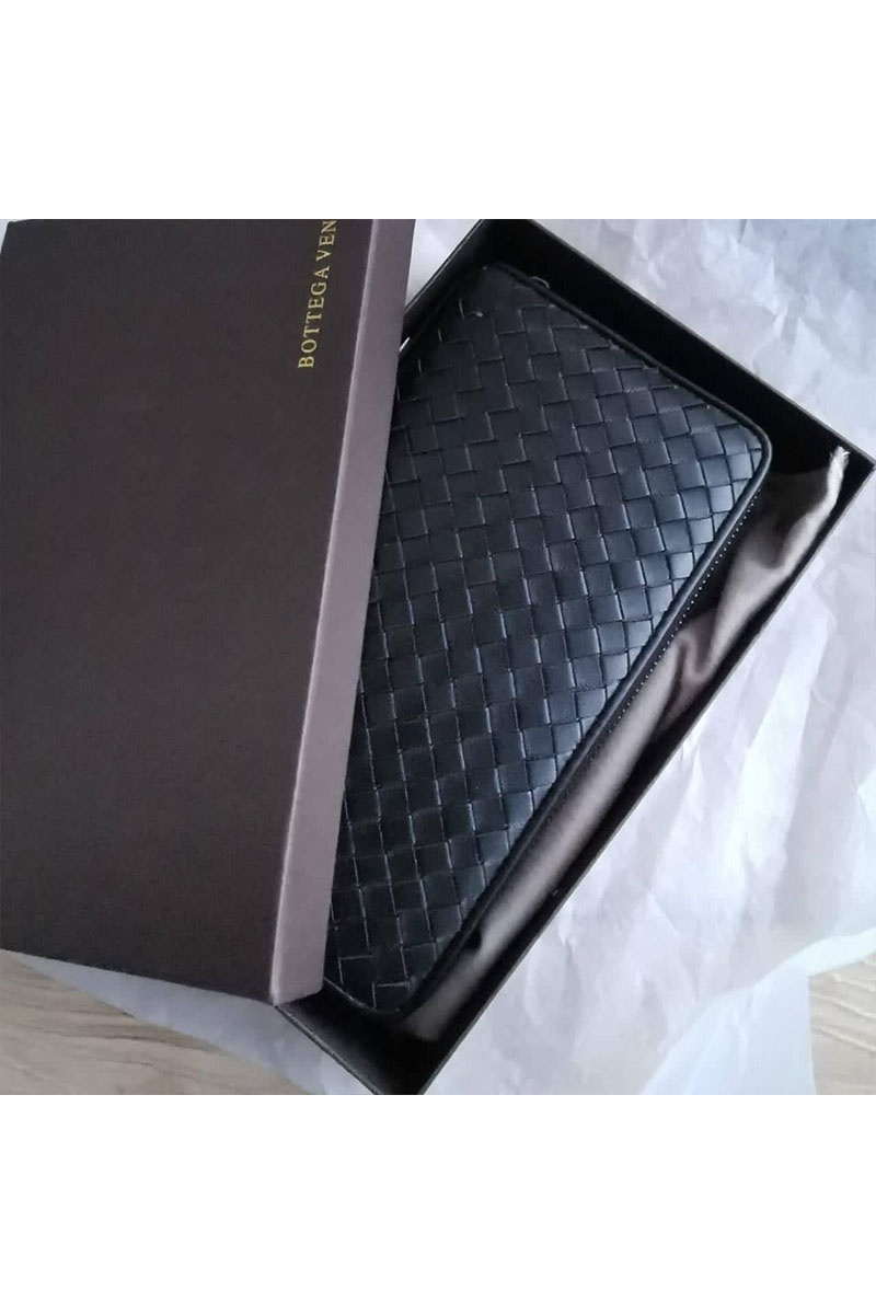 Bottega Veneta Кожаное портмоне 22x12.5 см