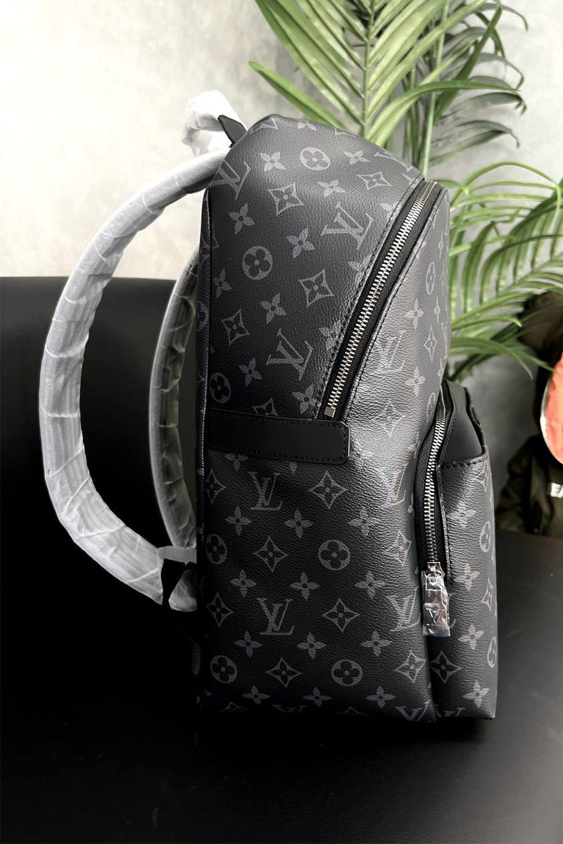 Lоuis Vuittоn Кожаный рюкзак Discovery Monogram Eclipse 37х40х20 см