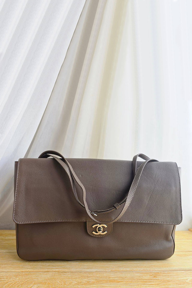 Chаnеl Кожаная сумка Maxi Flap 38x23 см