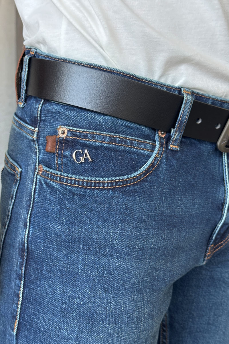 Emporio Armani EA7 Мужские джинсы синего цвета