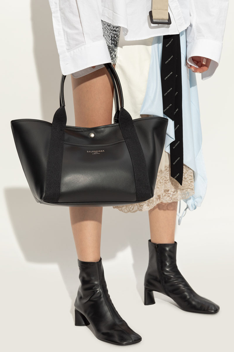 Balenciaga Кожаная сумка Biarritz 30x22 см