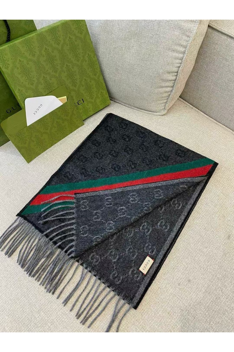 Gucci Шарф GG premium 190x37 см