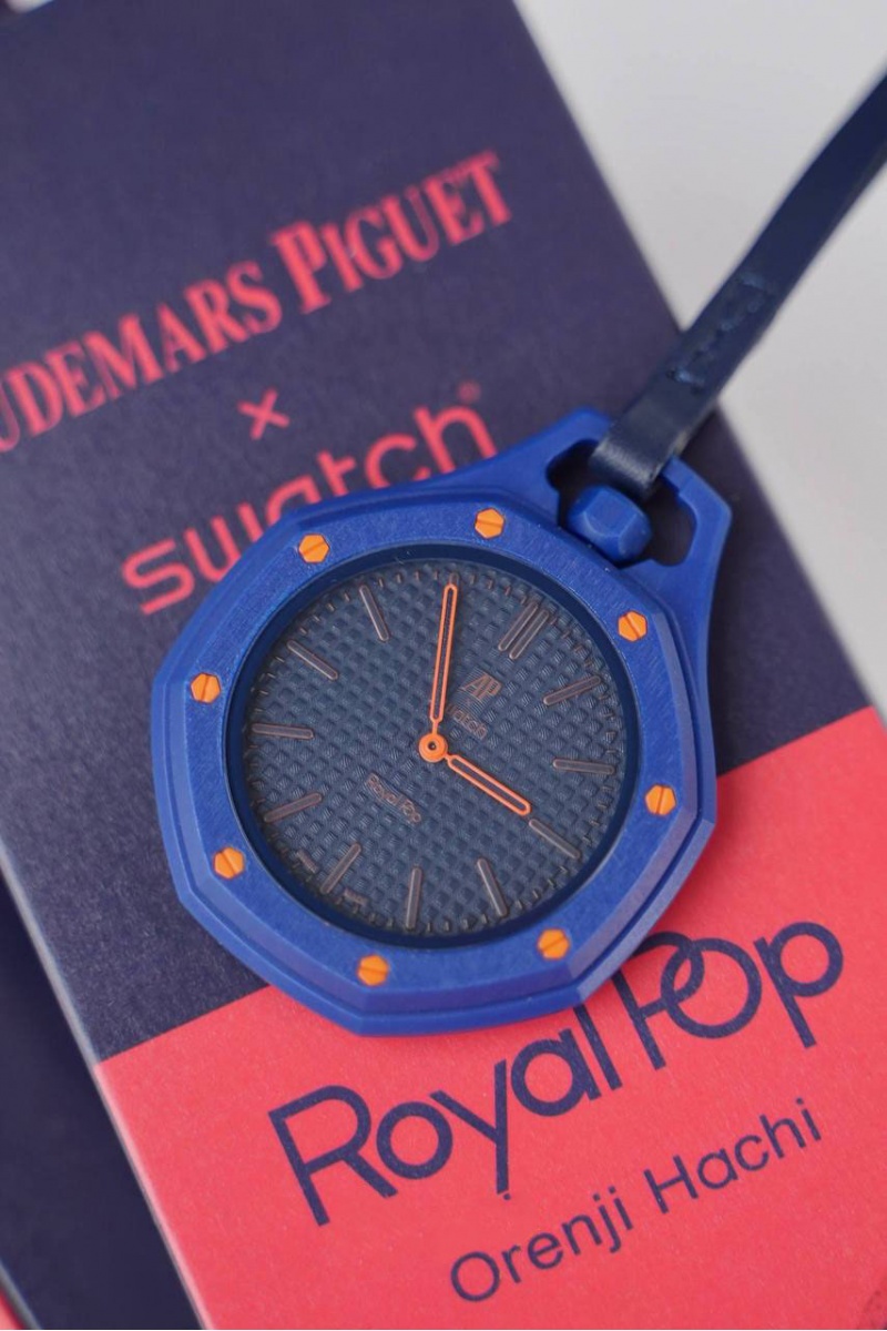 Designer Clothing Часы Audemars Piguet x Swatch "Royal Pop" Orenji Hachi premium