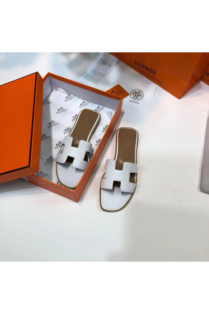 Hermes Женские кожаные шлёпанцы Oran