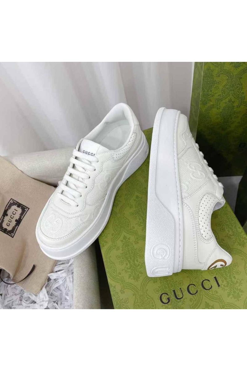 Gucci Женские кроссовки GG Chunky B - White