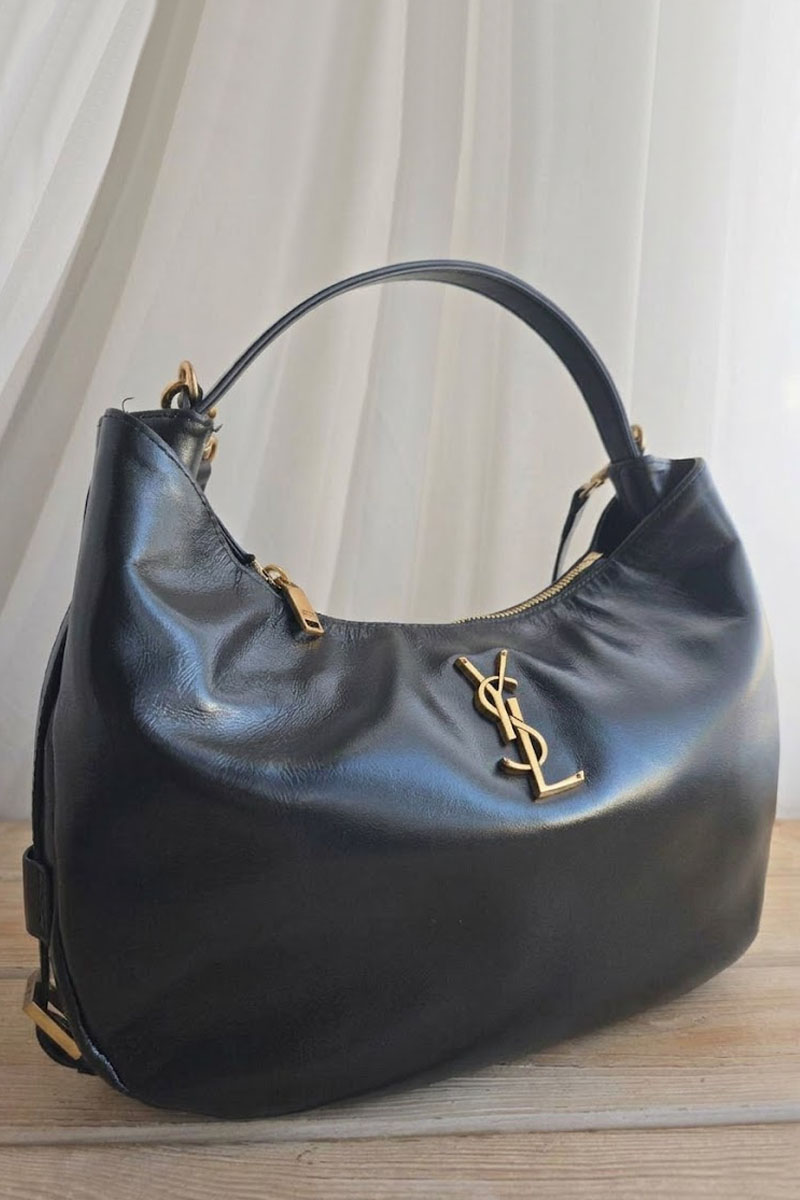 Yves Saint Laurent Кожаная сумка Le 31x20