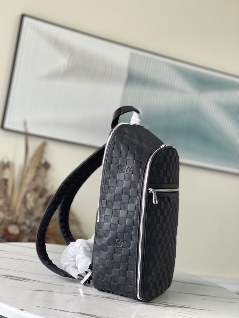 Lоuis Vuittоn Кожаный рюкзак Michael Damier Infini Premium 42x29x13 см