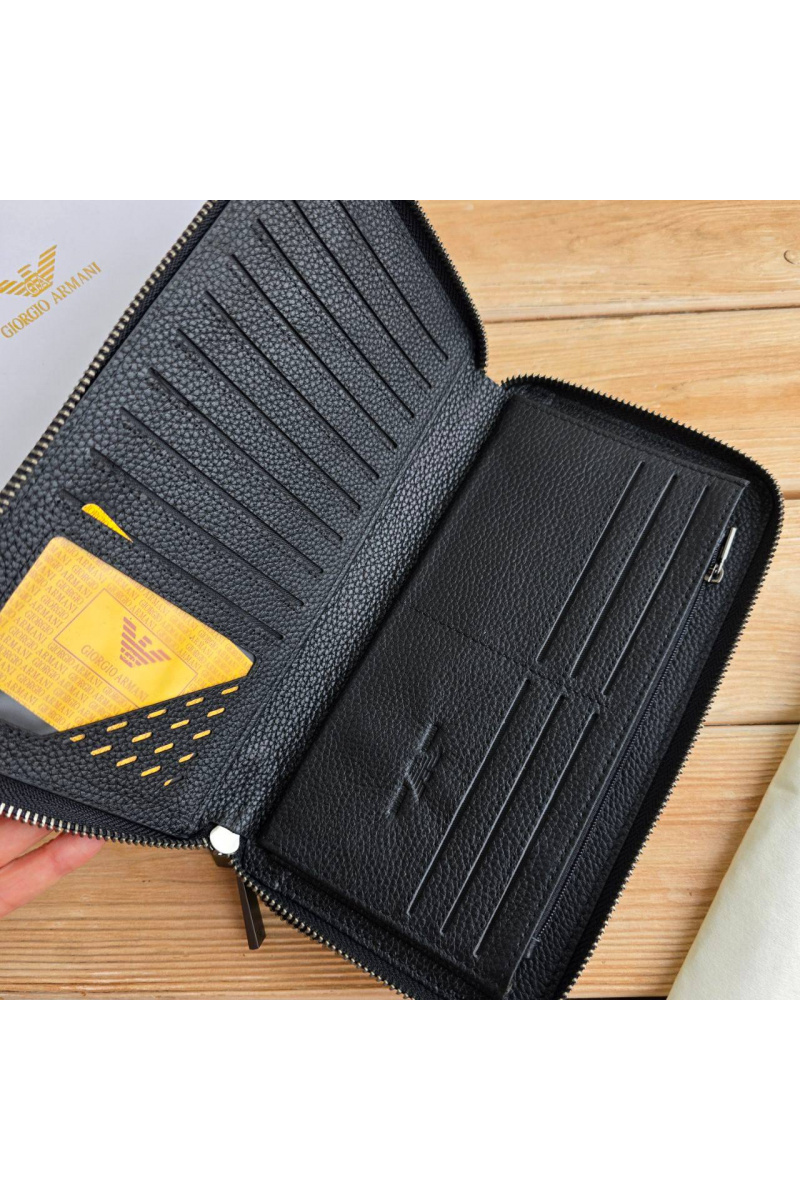 Emporio Armani EA7 Кожаное чёрное портмоне 21x12 см