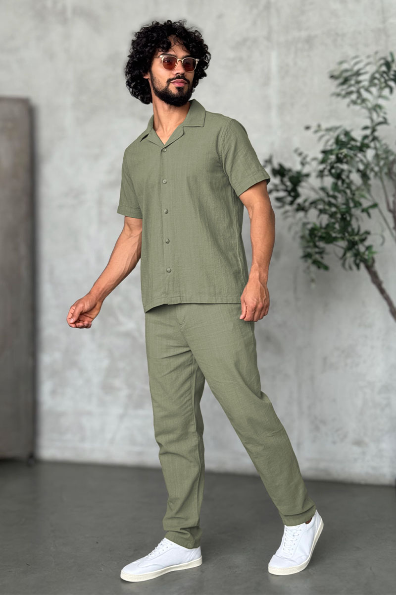 Loro Piana Мужские брюки цвета хаки