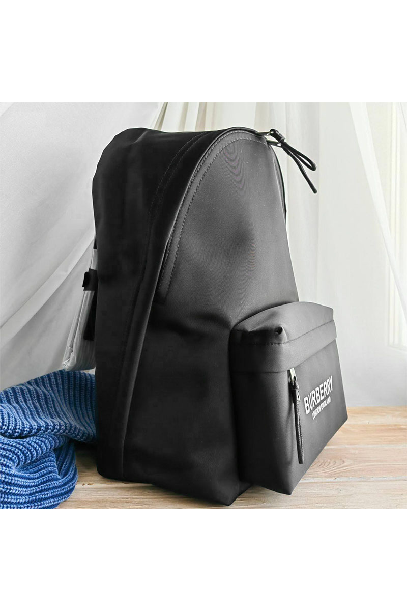 Burberry Нейлоновый рюкзак Jett 40x30 см