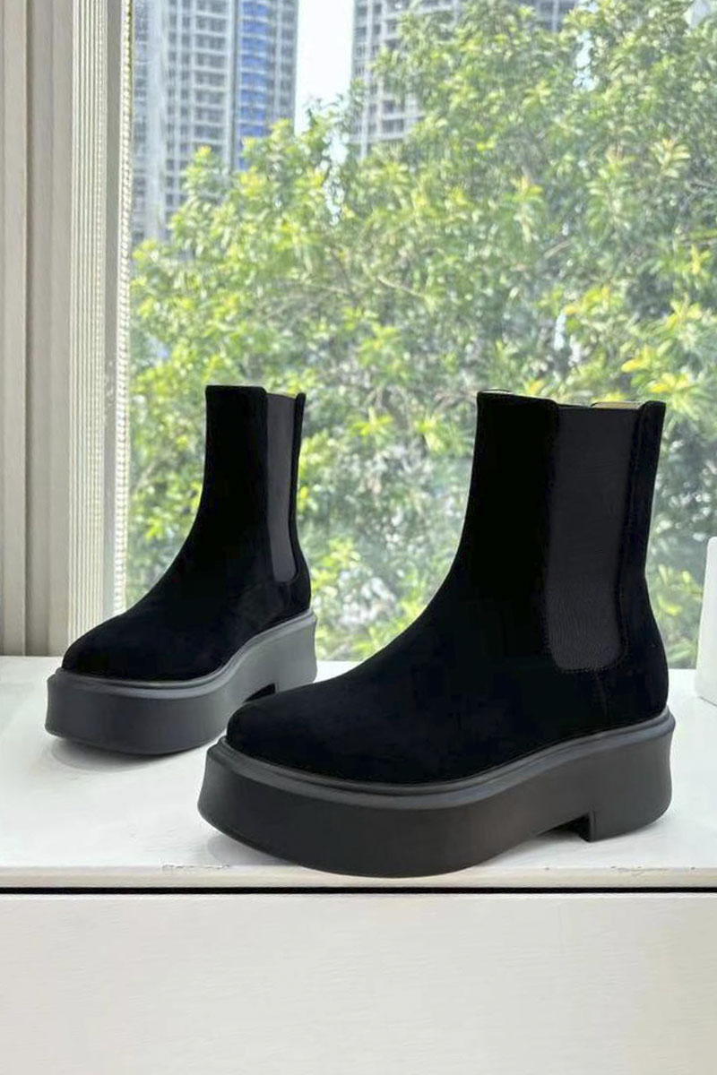 Designer Clothing Женские замшевые сапоги The Row premium - Black