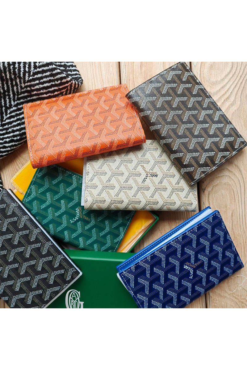 Designer Clothing Кожаная обложка на паспорт Goyard - Orange 10х14 см