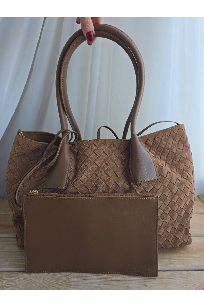 BV Замшевая сумка intrecciato 42x26