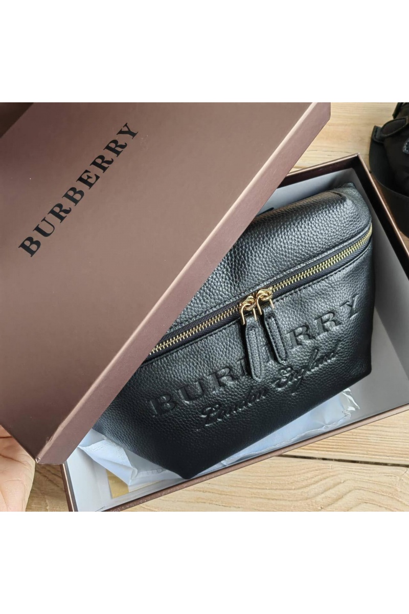 Burberry Кожаная сумка на пояс 30х17 см