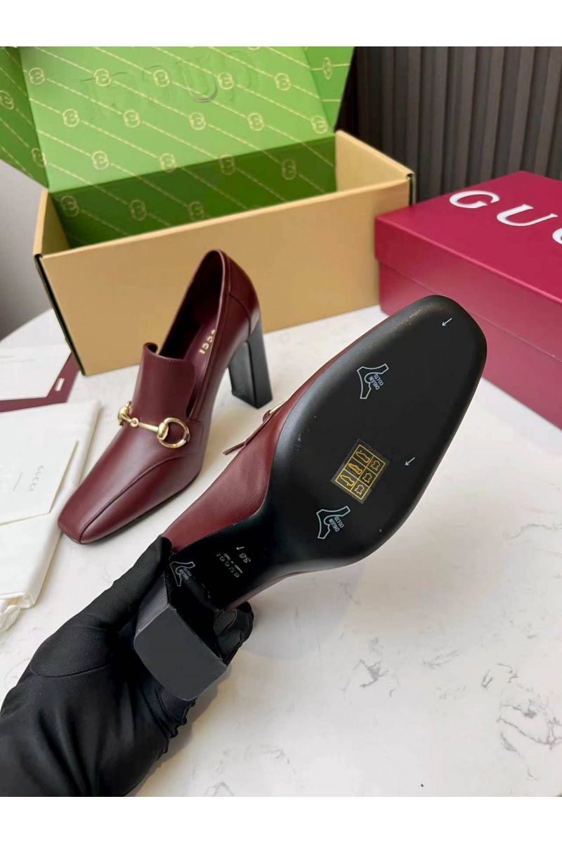 Gucci Женские кожаные лоферы на каблуке Signora Pump premium