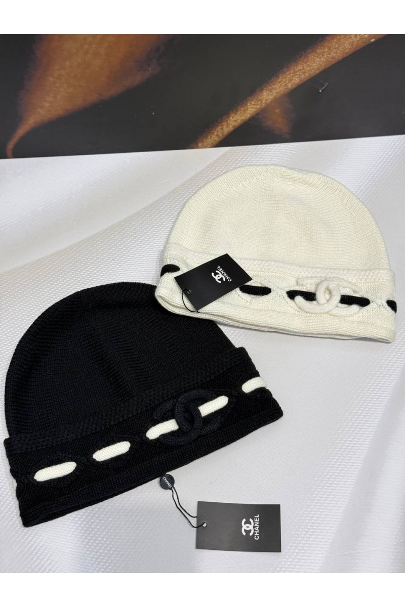 Chаnеl Шапка logo-embroidered premium - White