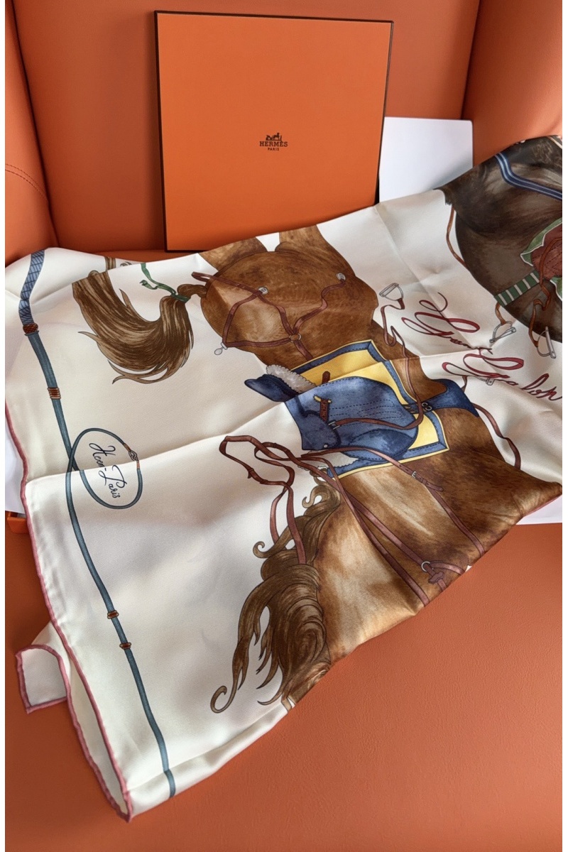Hermes Платок Grand Galop premium 88x88 см