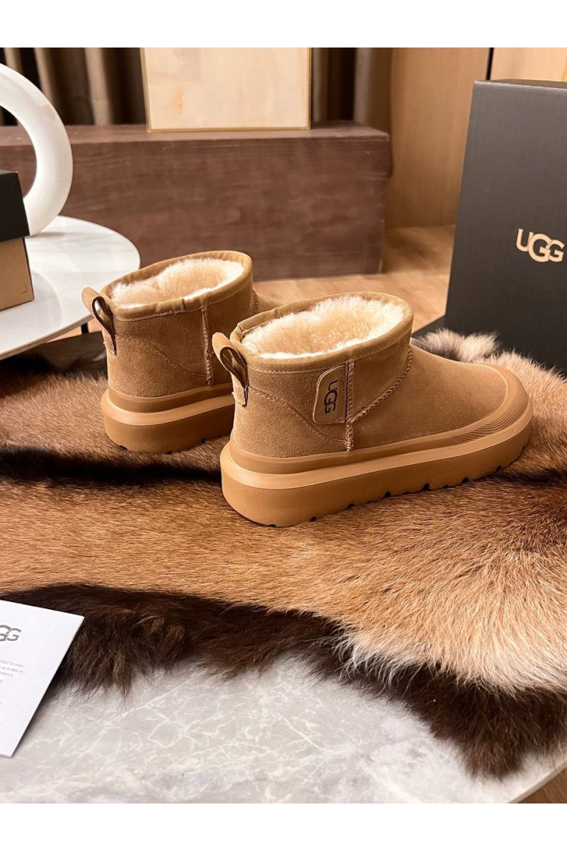 UGG Женские замшевые ботинки Classic Mini Hybrid - Chestnut