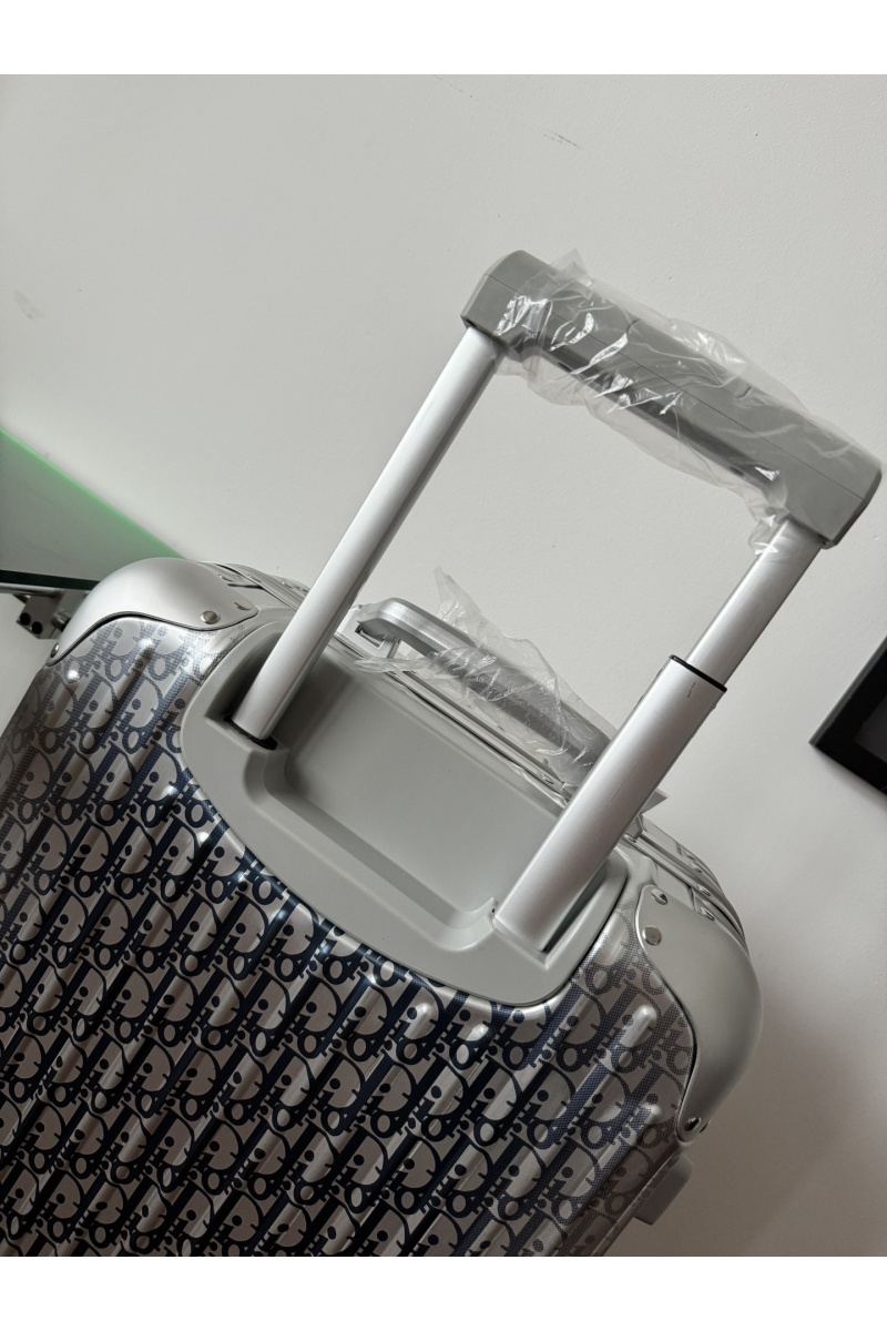 Rimowa Чемодан Aluminum Gradient S Premium 53x37x22 см