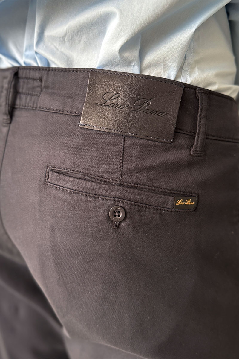Loro Piana Мужские брюки тёмно-синего цвета