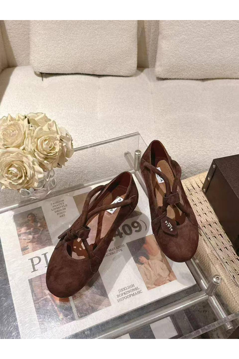 Designer Clothing Женские замшевые балетки Alaia