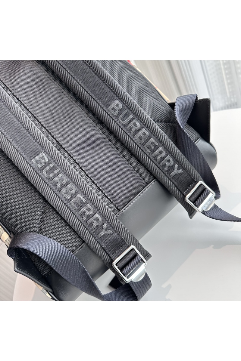 Burberry Нейлоновый рюкзак Vintage Premium 42.5x30.5x14.5 см