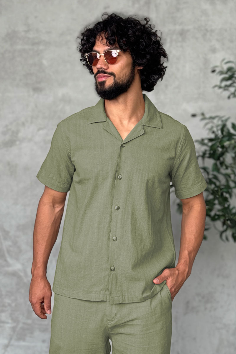 Loro Piana Мужская рубашка цвета хаки 